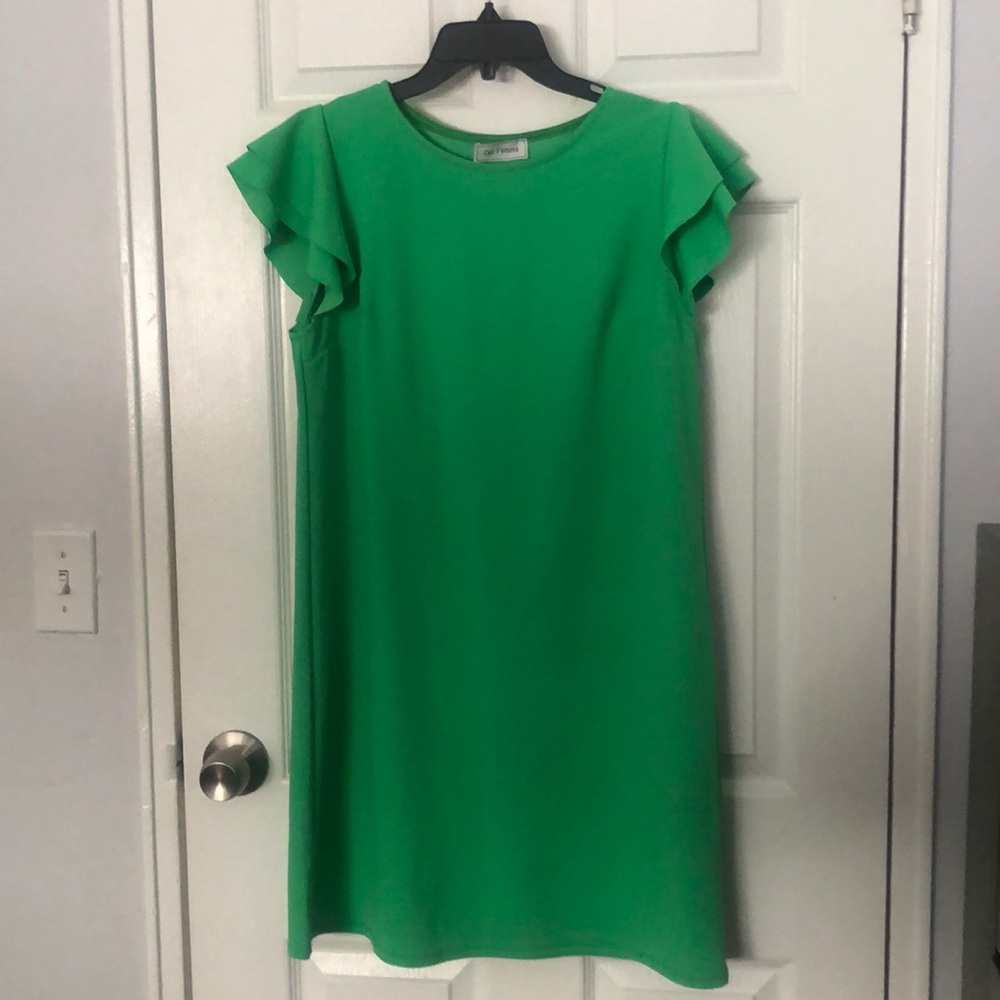 Green dress 💚